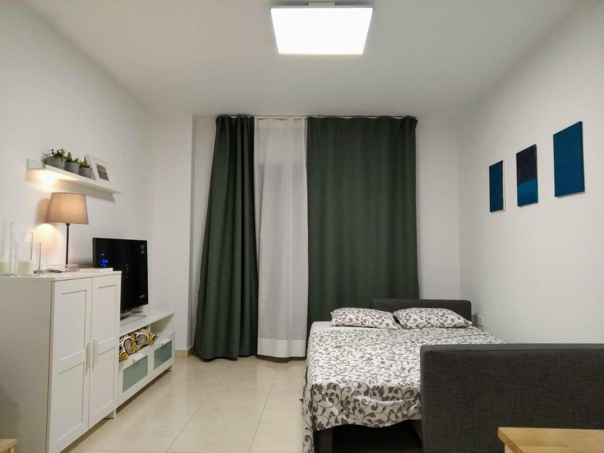 Ferienwohnung Apartamento "La Livenza" En El Centro De Adeje Con Garaje Privado Costa Adeje  Exterior foto